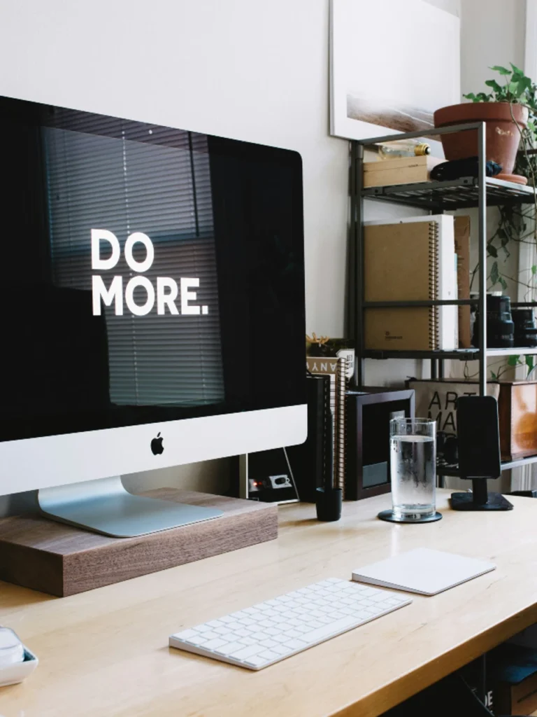 Image ordinateur pour présenter les services d'optimisation WEB MD Consulting